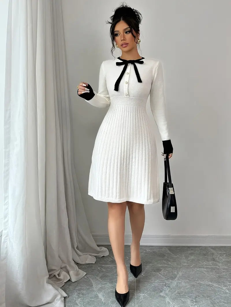 Abito da donna in maglia di viscosa - colori a blocchi con fiocco nero