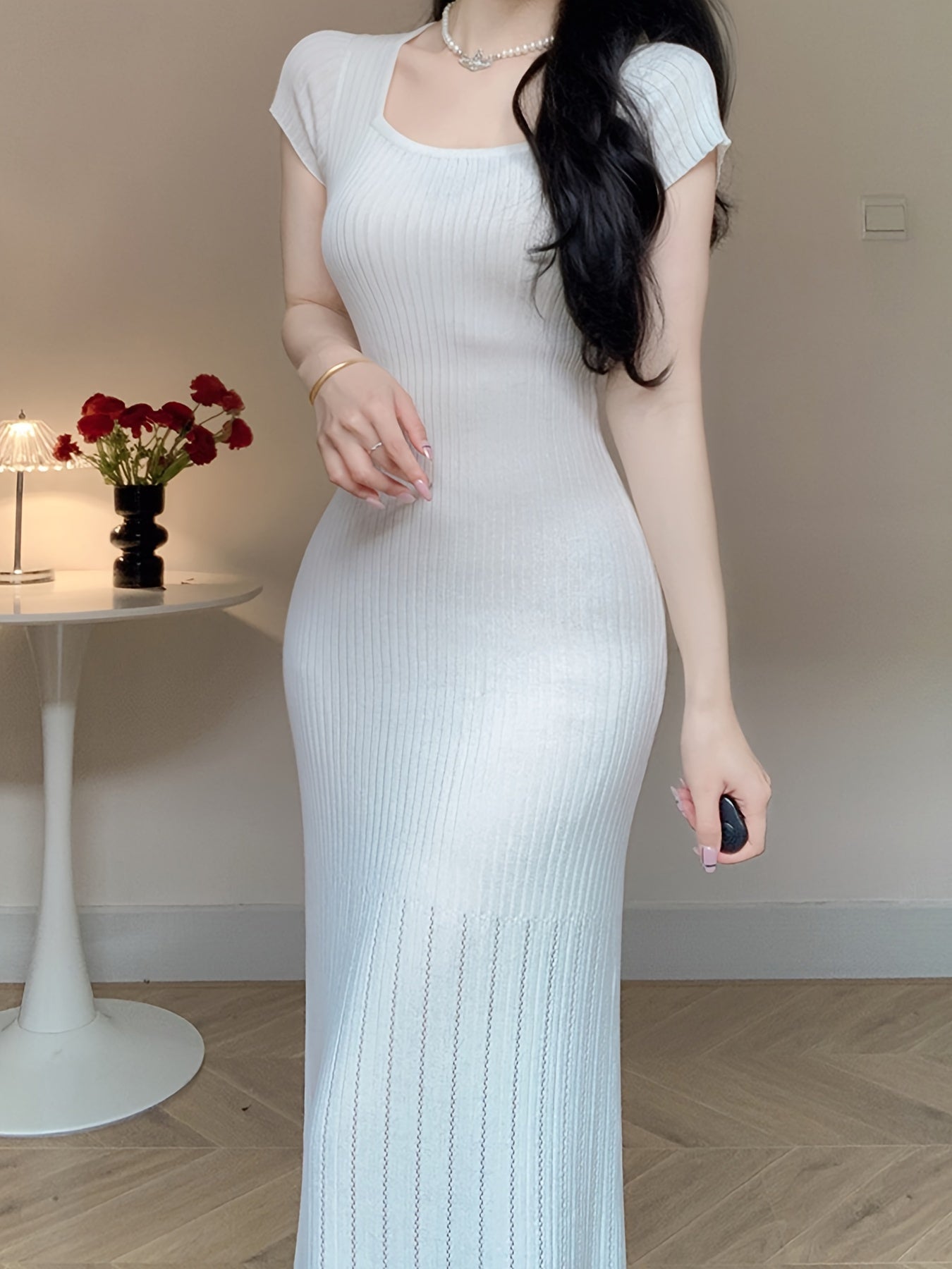 Abito estivo Scollo quadrato Linea A manica corta Elegante e arioso