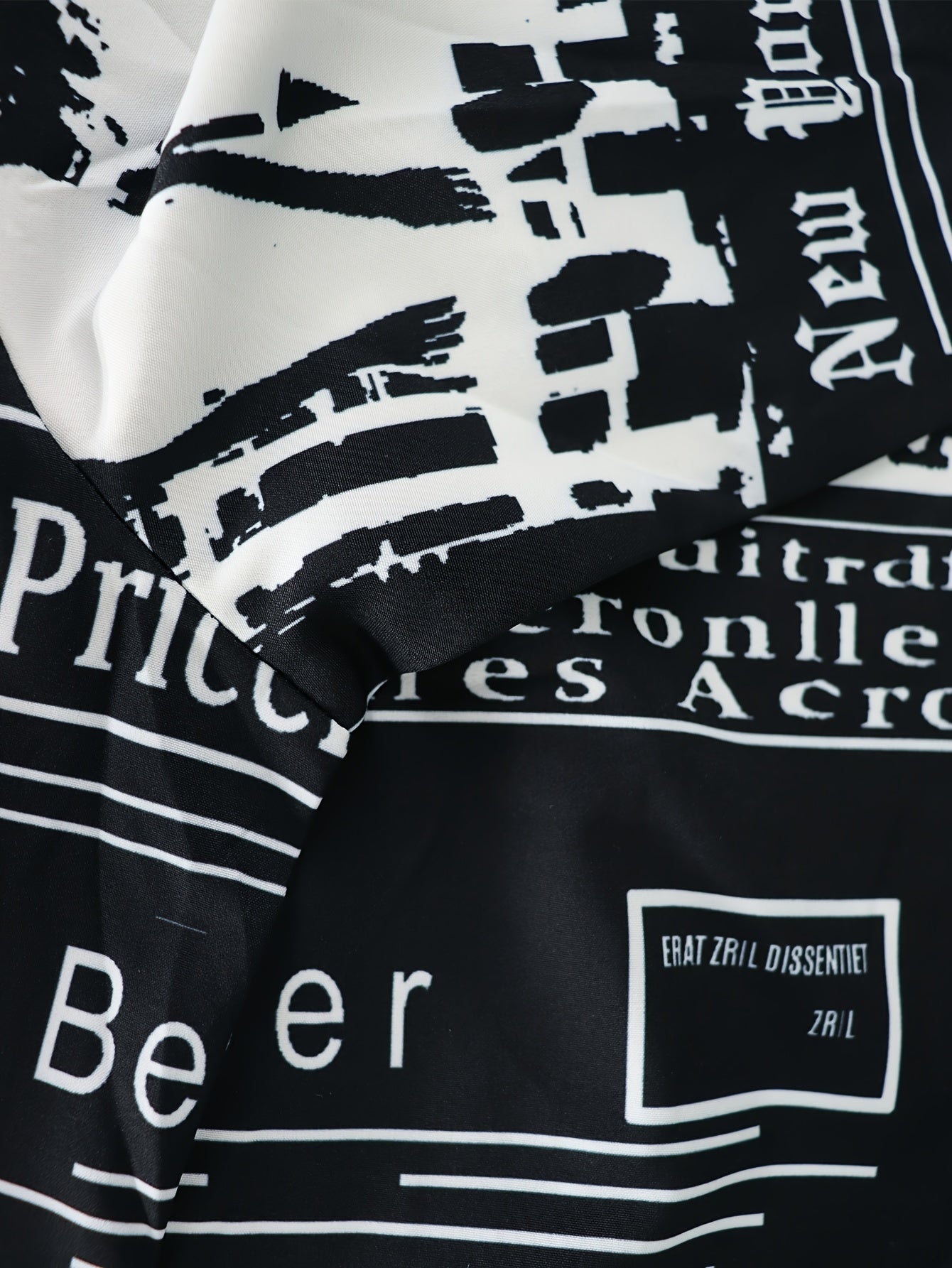 Abito camicia con stampa giornale Abito casual a maniche lunghe con abbottonatura