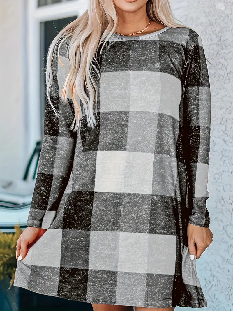 Mini abito casual a quadri con scollo tondo e maniche lunghe
