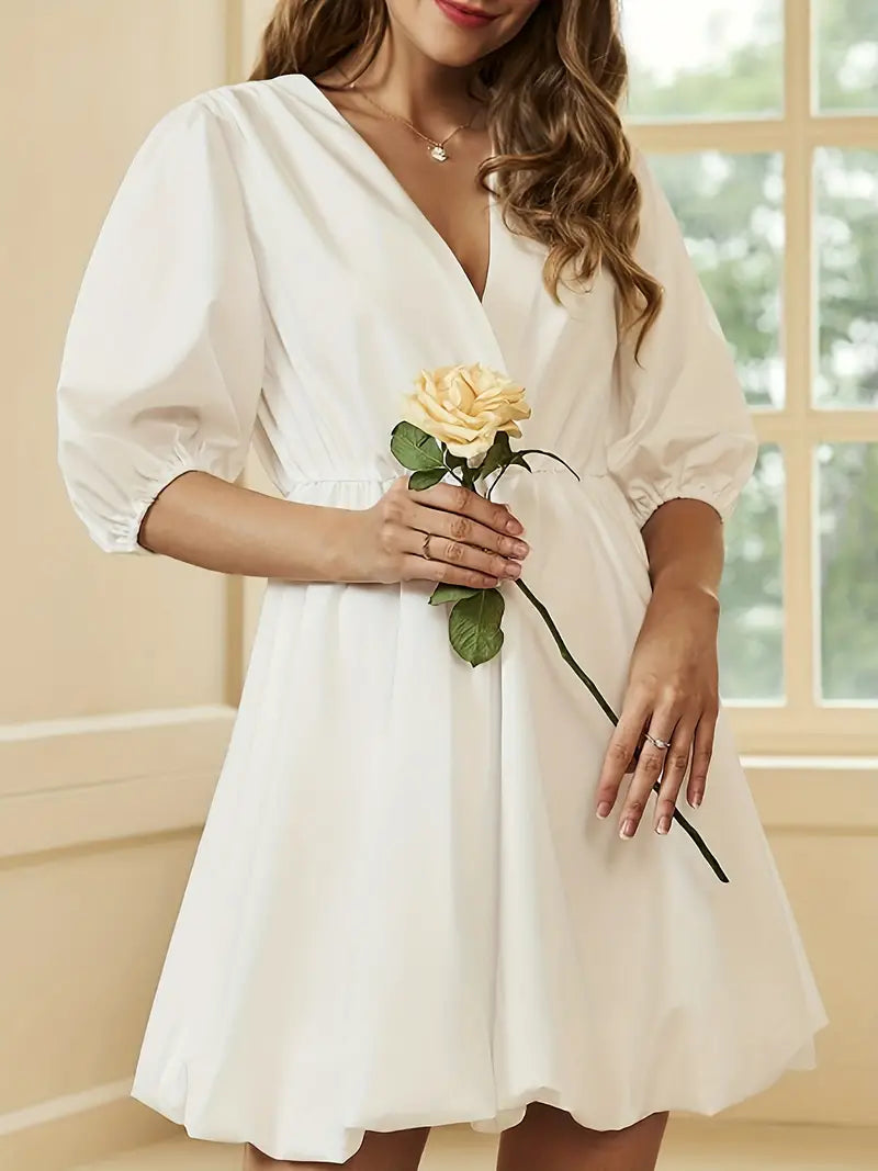 Scollo a V, manica corta, abito estivo di moda