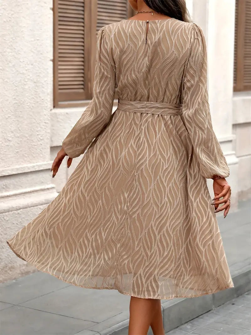 Modern Boho Vibes Belted Lantern Sleeve Abito casual e ampio