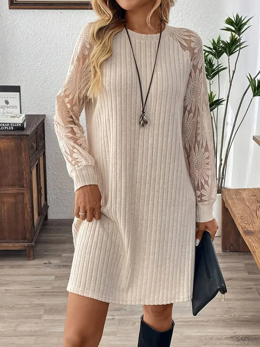 Mini abito elegante con dettagli in pizzo - maniche lunghe, poliestere