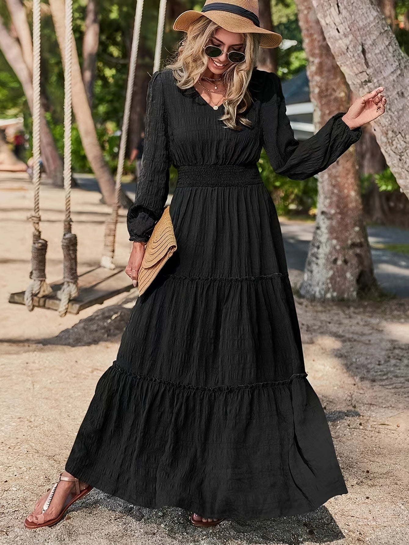 Maxi abito elegante con scollo a V - Abito a maniche lunghe smocked da donna