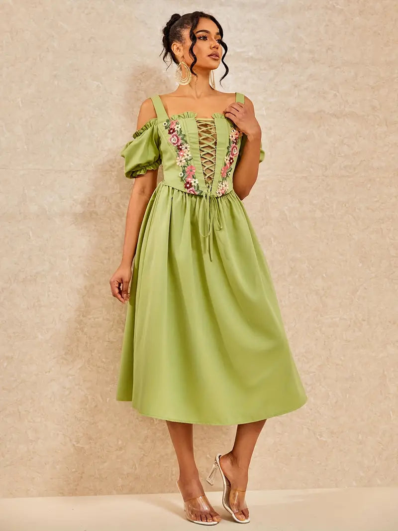 Abito in pizzo ricamato floreale