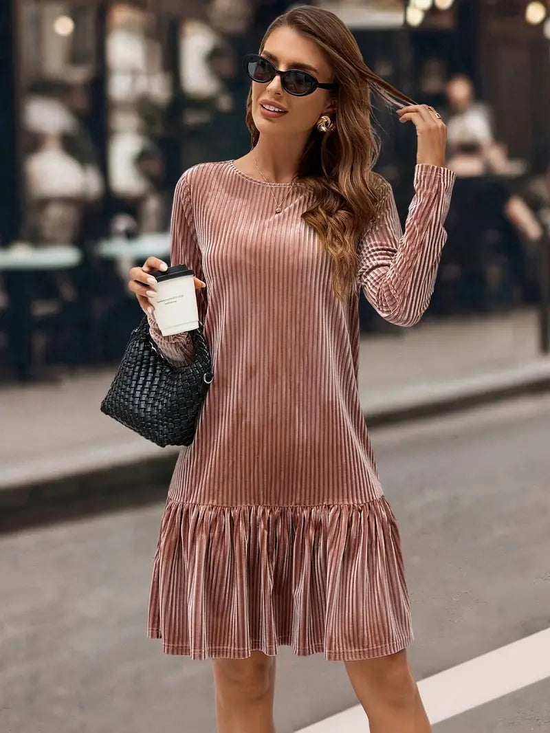 Abito da donna a maniche lunghe in velluto a righe - scollo rotondo, abito midi casual per l'inverno