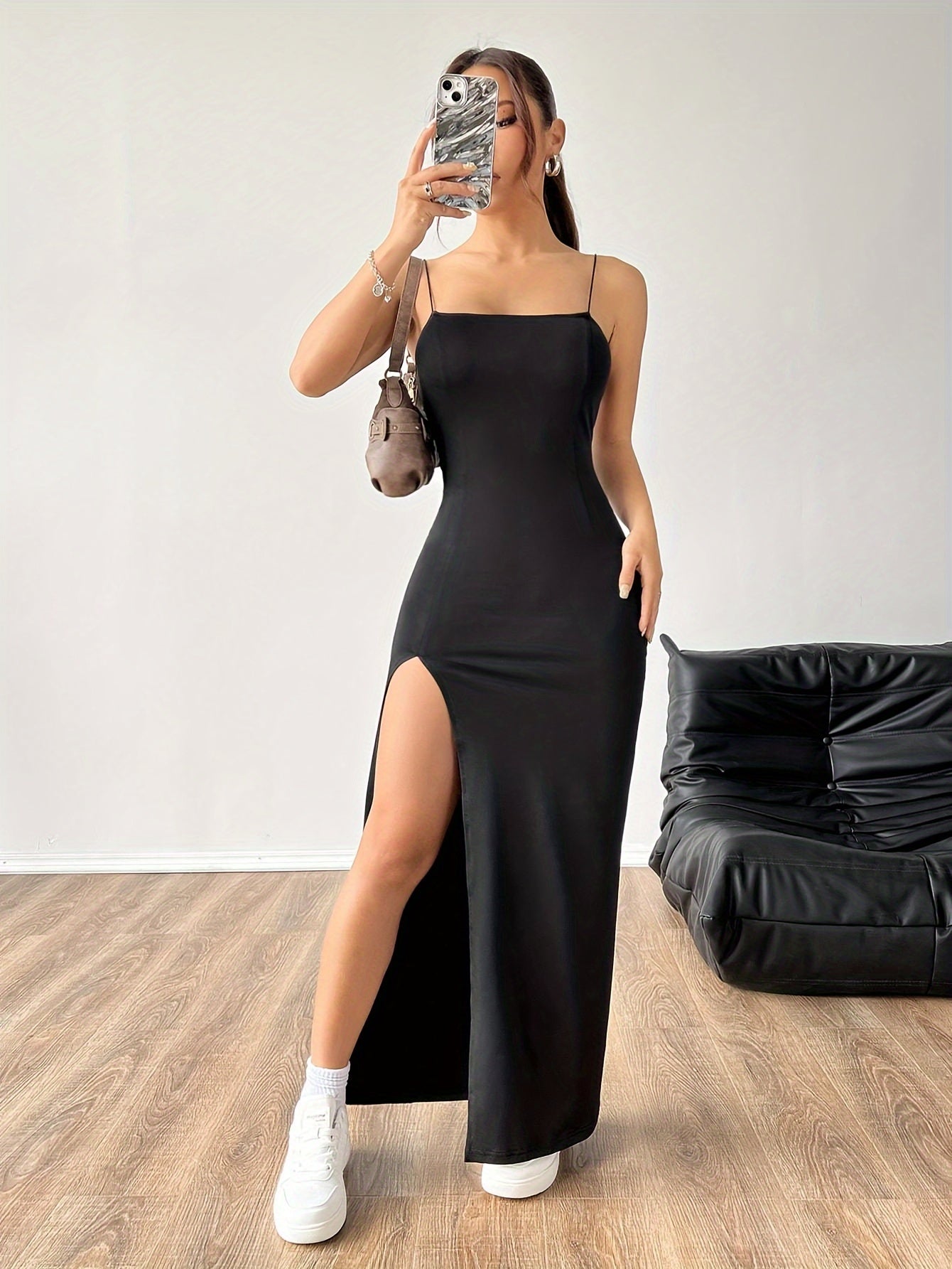 Maxi abito bodycon elegante e senza maniche Abito estivo con cinturino a spaghetti
