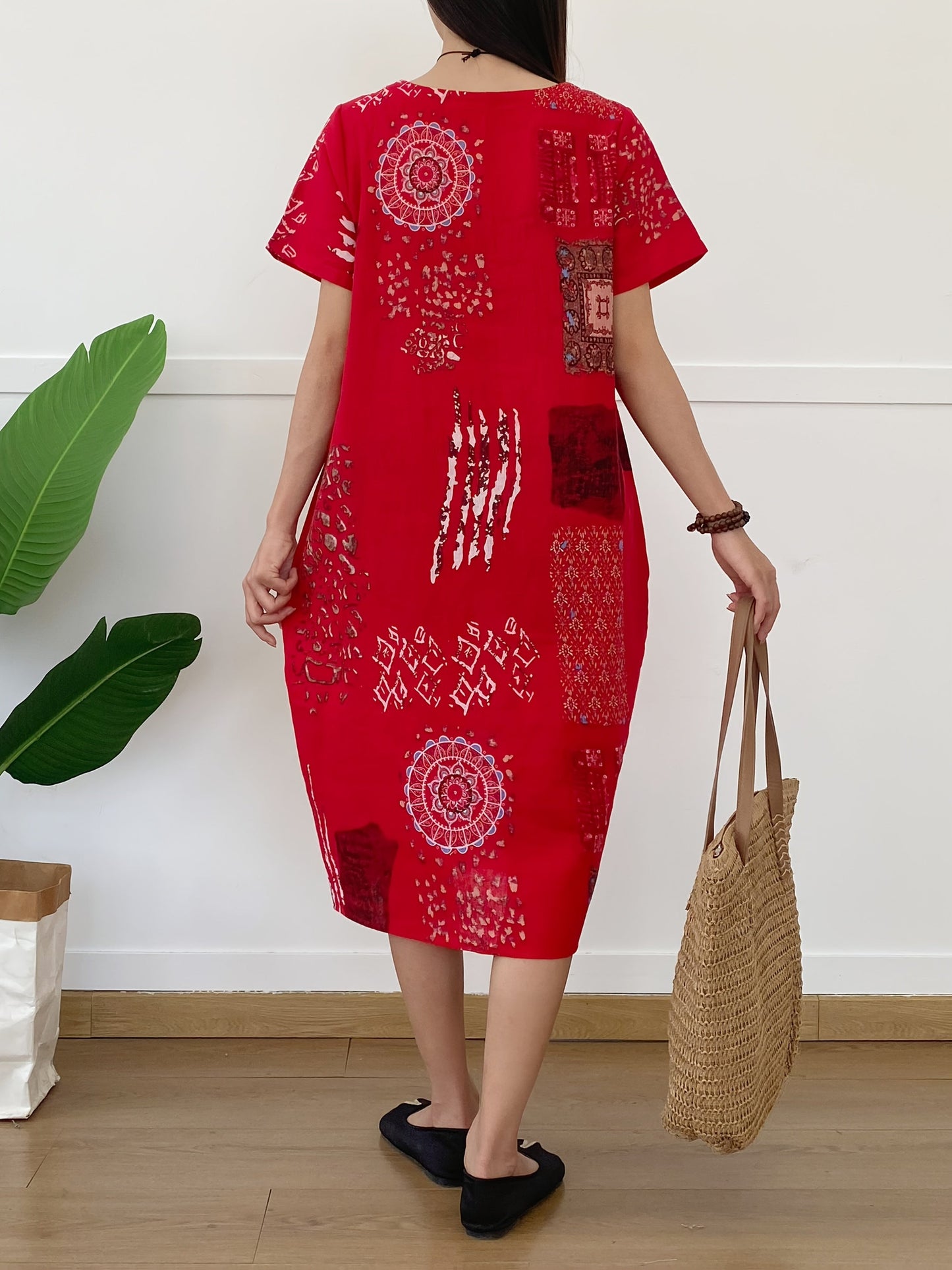 Abito midi in lino da donna - stile tunica, motivo floreale, tasche e arioso per l'estate