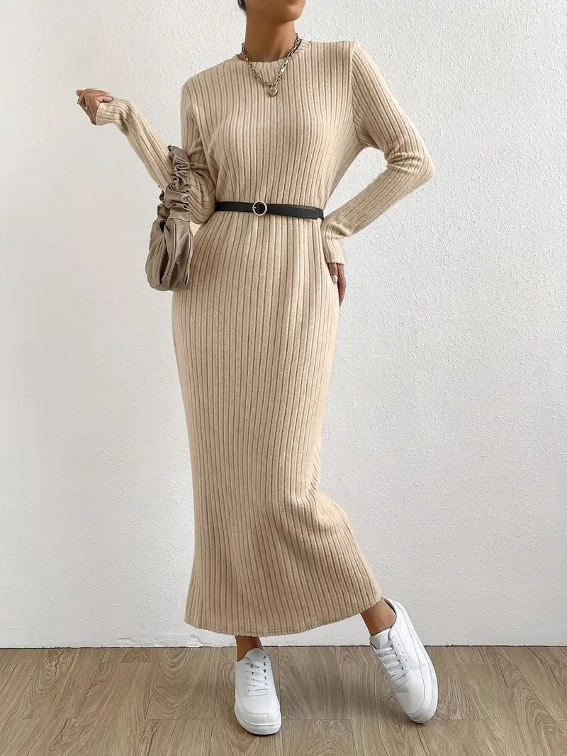 Maxi abito a maniche lunghe - Monocolore, Elegante design a girocollo