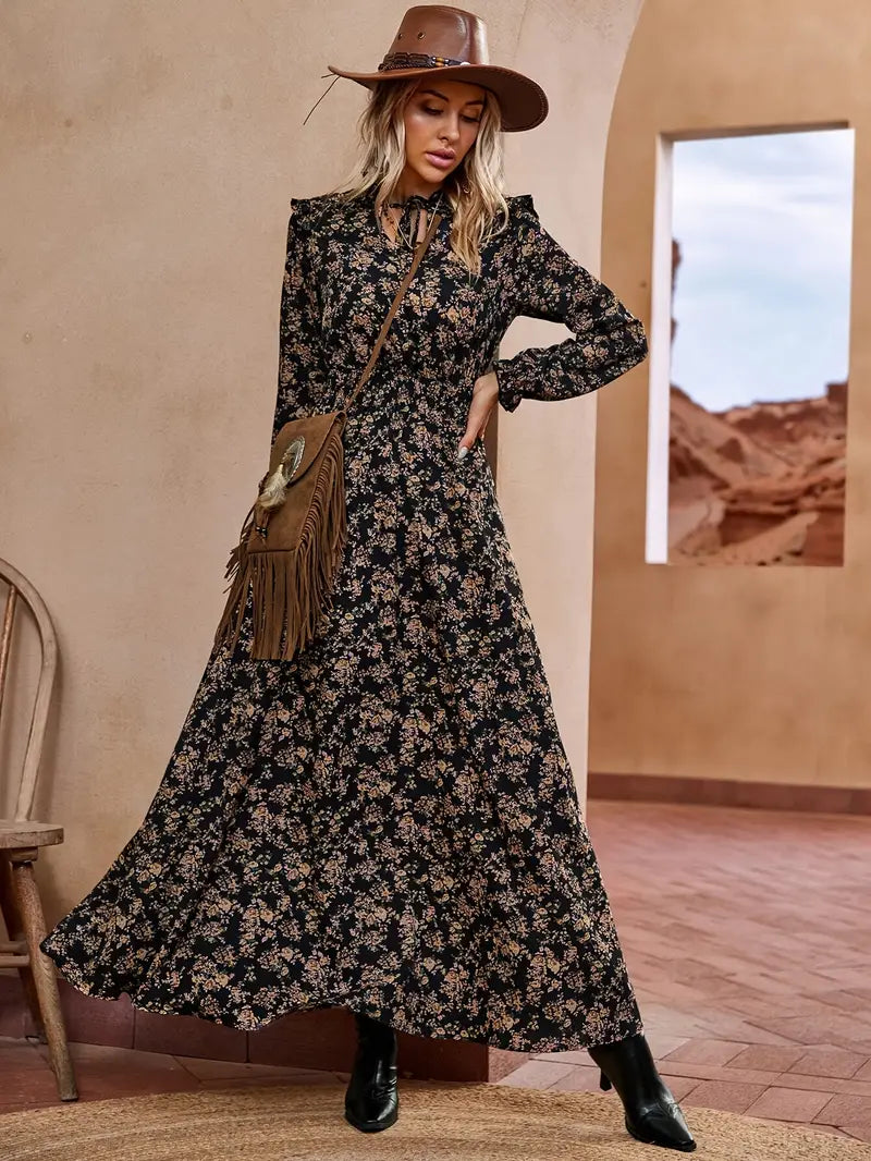 Abito con stampa floreale e orlo increspato - Maxi abito elegante a maniche lunghe con colletto a tacche