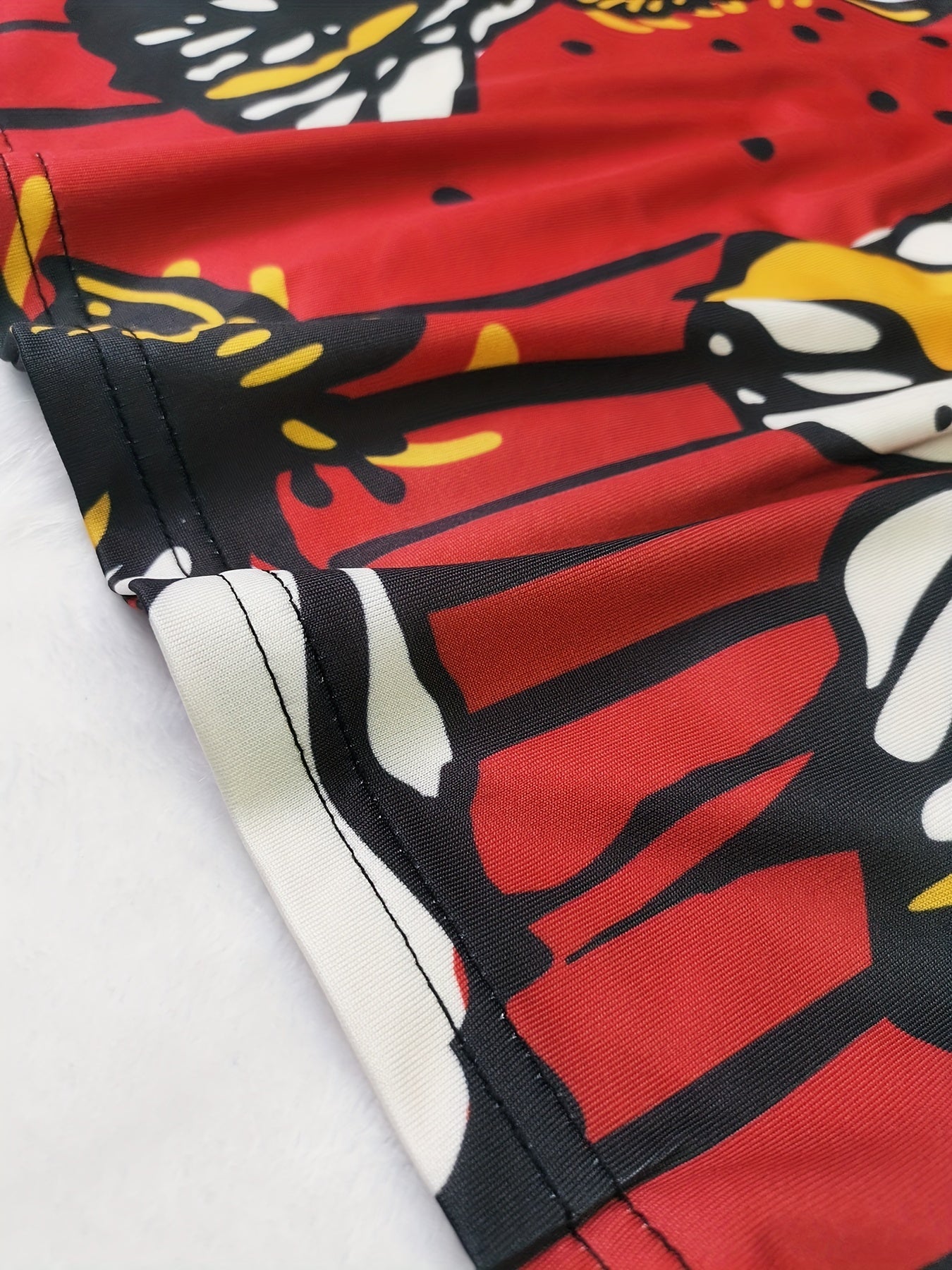 Abito bodycon elegante - Abito elasticizzato senza maniche con stampa marmo, a cuore