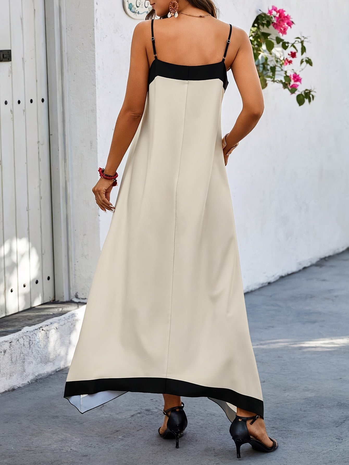 Abito cami a blocchi color albicocca, senza maniche, spalline, senza schienale