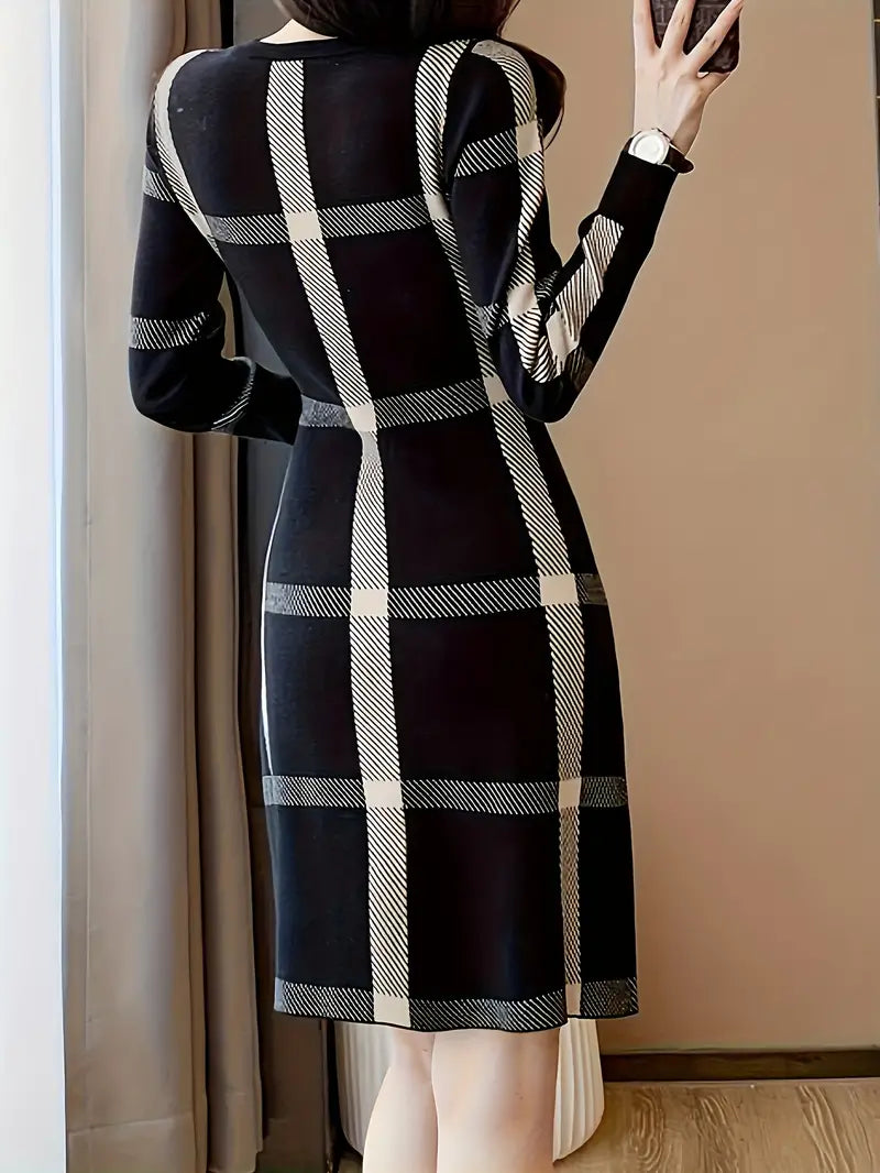 Abito da donna in maglia alla moda, maniche lunghe, vestibilità slim, elegante scollatura rotonda