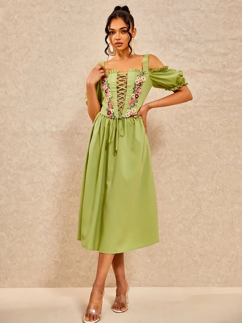 Abito in pizzo ricamato floreale