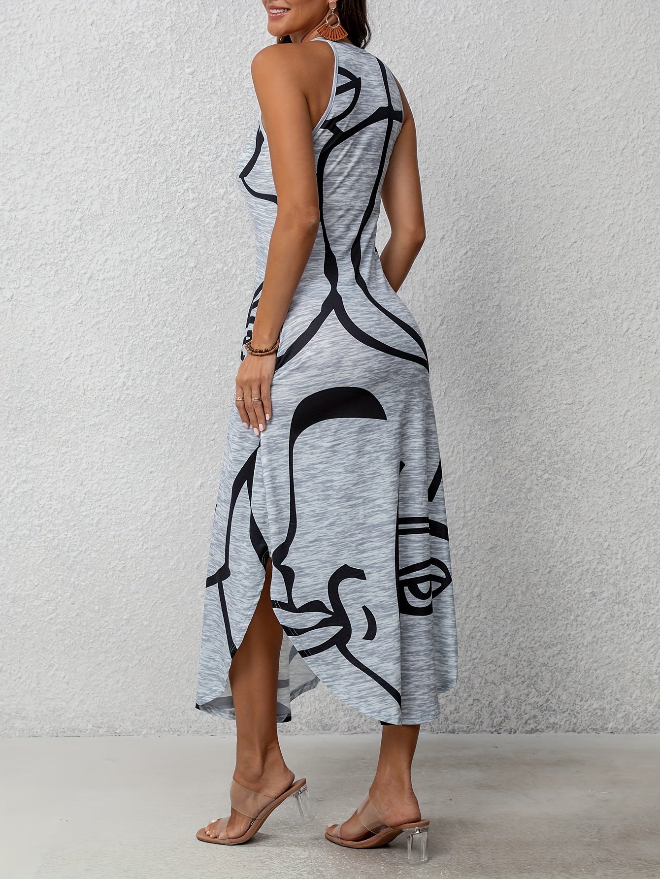 Maxi abito estivo da donna senza spalle, grigio con tasche