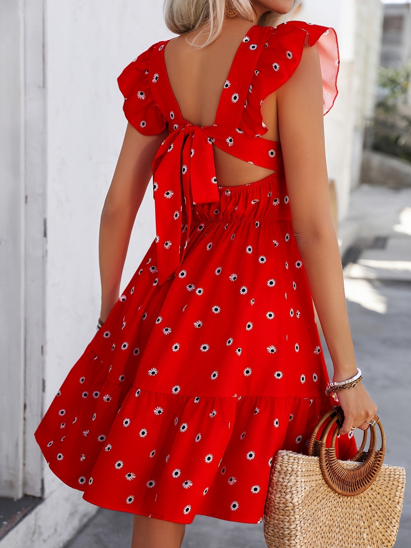 Elegante abito A-line - motivo floreale, scollatura quadrata e dettaglio con fiocco