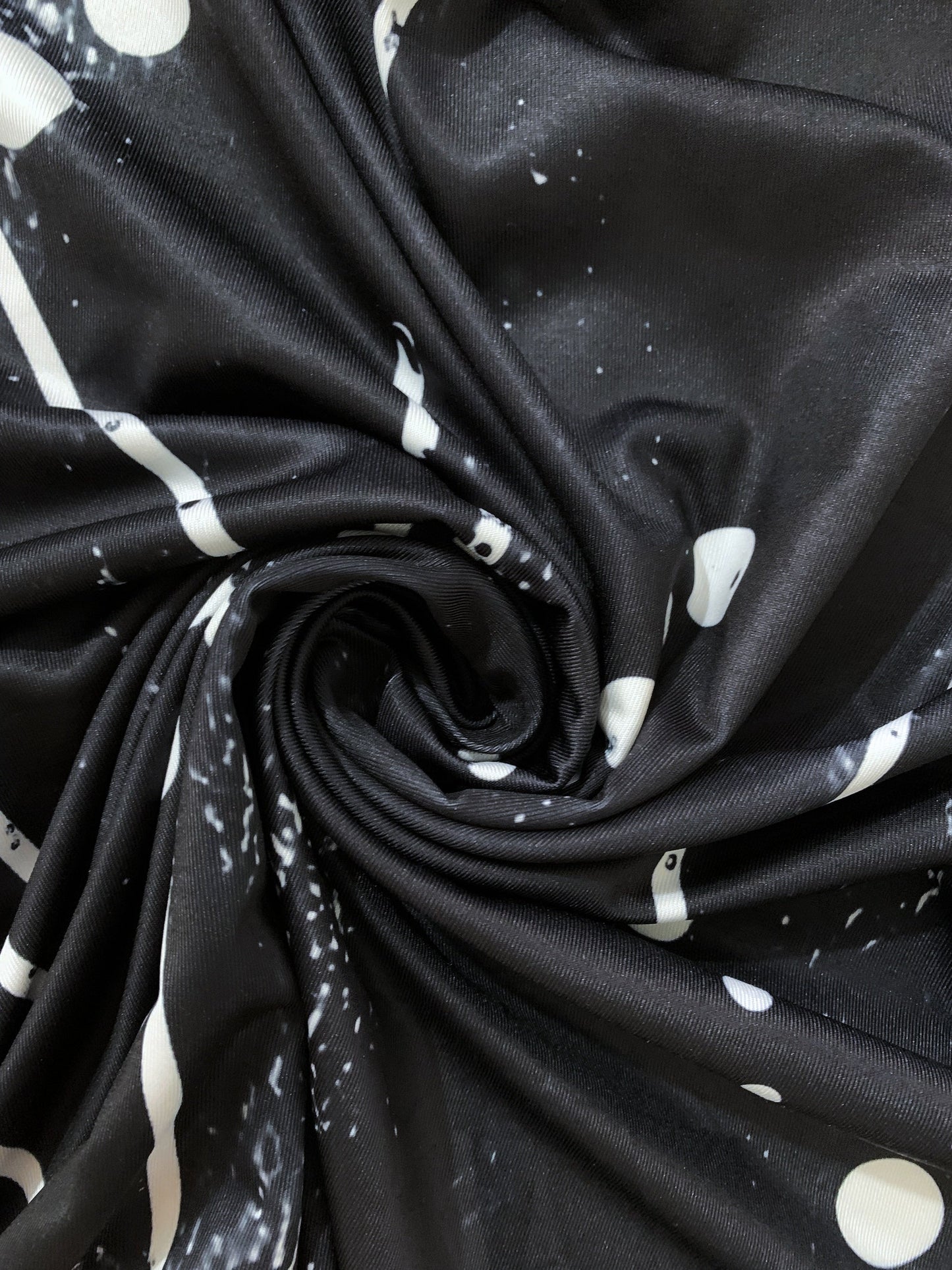 Abito cami casual con stampa geo e scollo a V - Abbigliamento estivo da donna