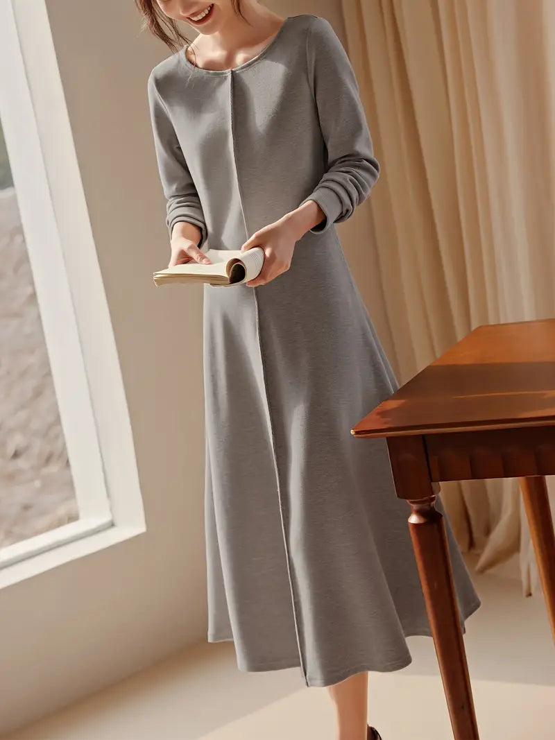 Elegante abito in maglia a maniche lunghe per donna, scollo rotondo