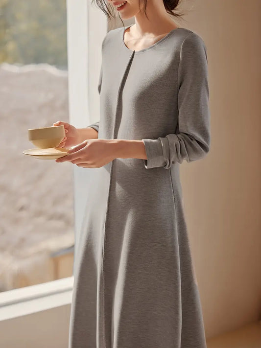 Elegante abito in maglia a maniche lunghe per donna, scollo rotondo