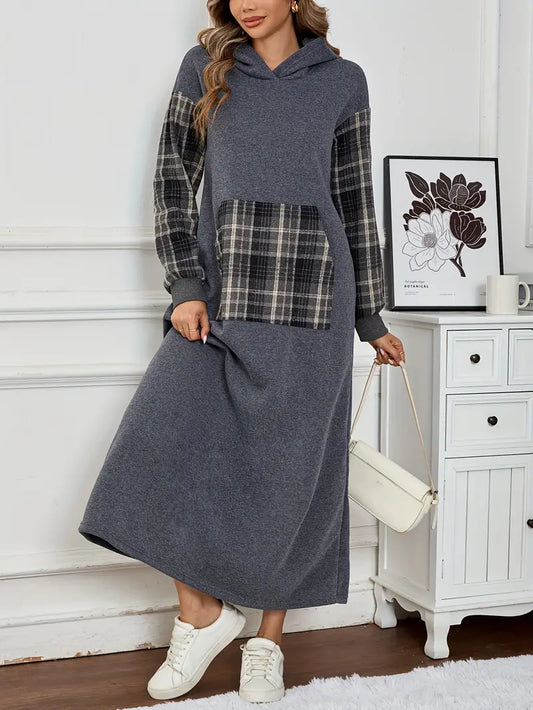 Maxi abito foderato in pile con cappuccio per donna