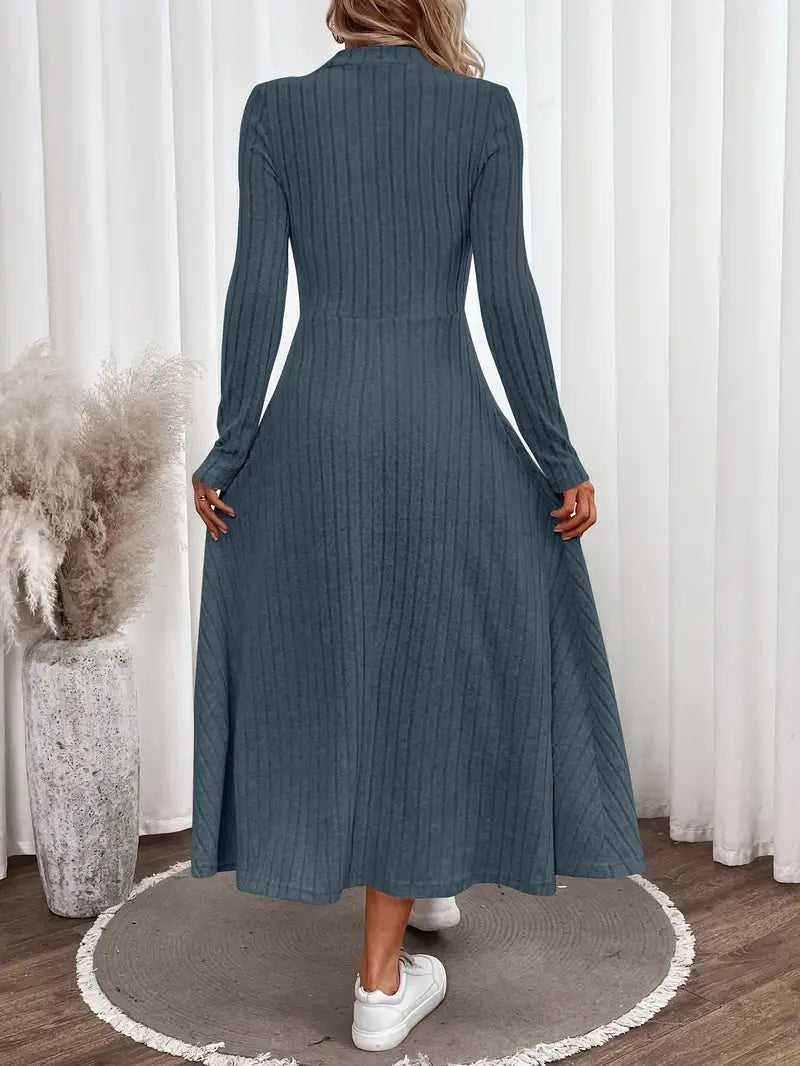 Maxi abito monocromatico casual e glamour a maniche lunghe a coste