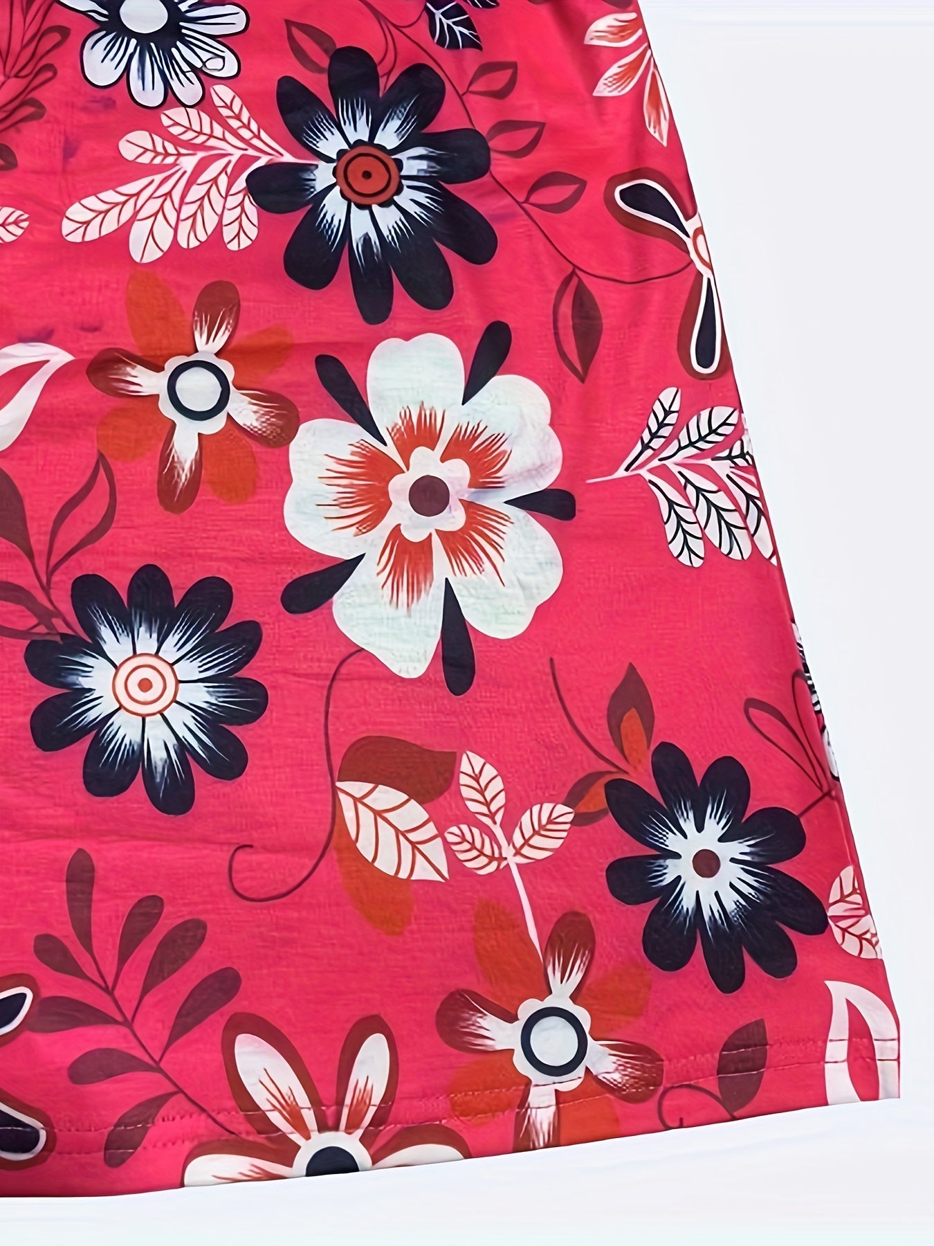 Abito estivo da donna con tasche floreali rosa