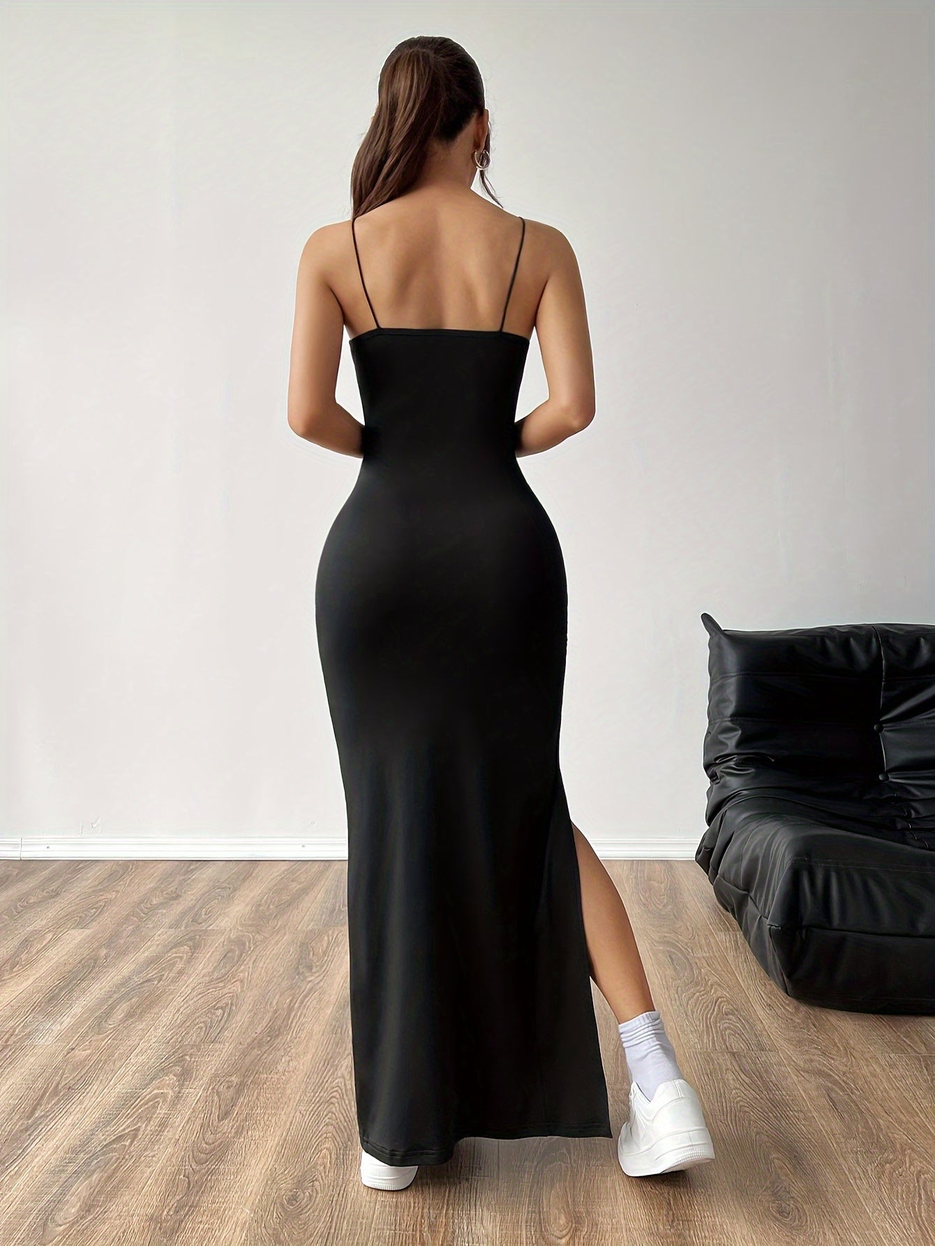 Maxi abito bodycon elegante e senza maniche Abito estivo con cinturino a spaghetti