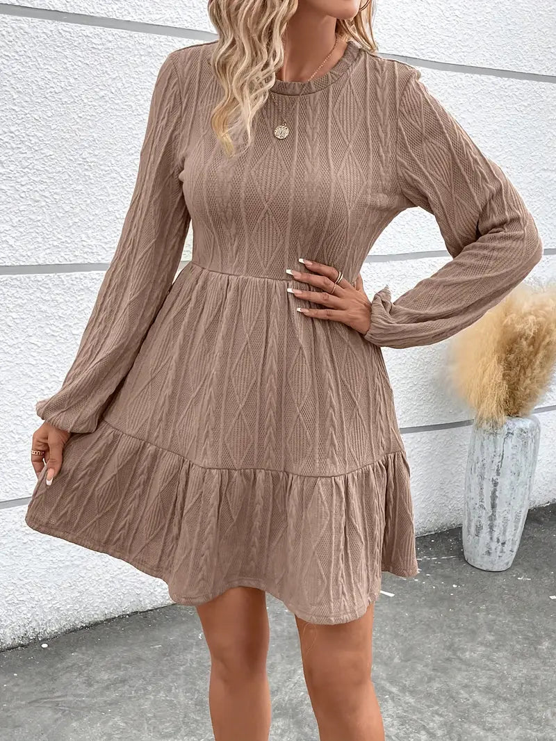 Abito da donna a manica lunga Linea A in maglia a cavi color kaki, elasticizzato